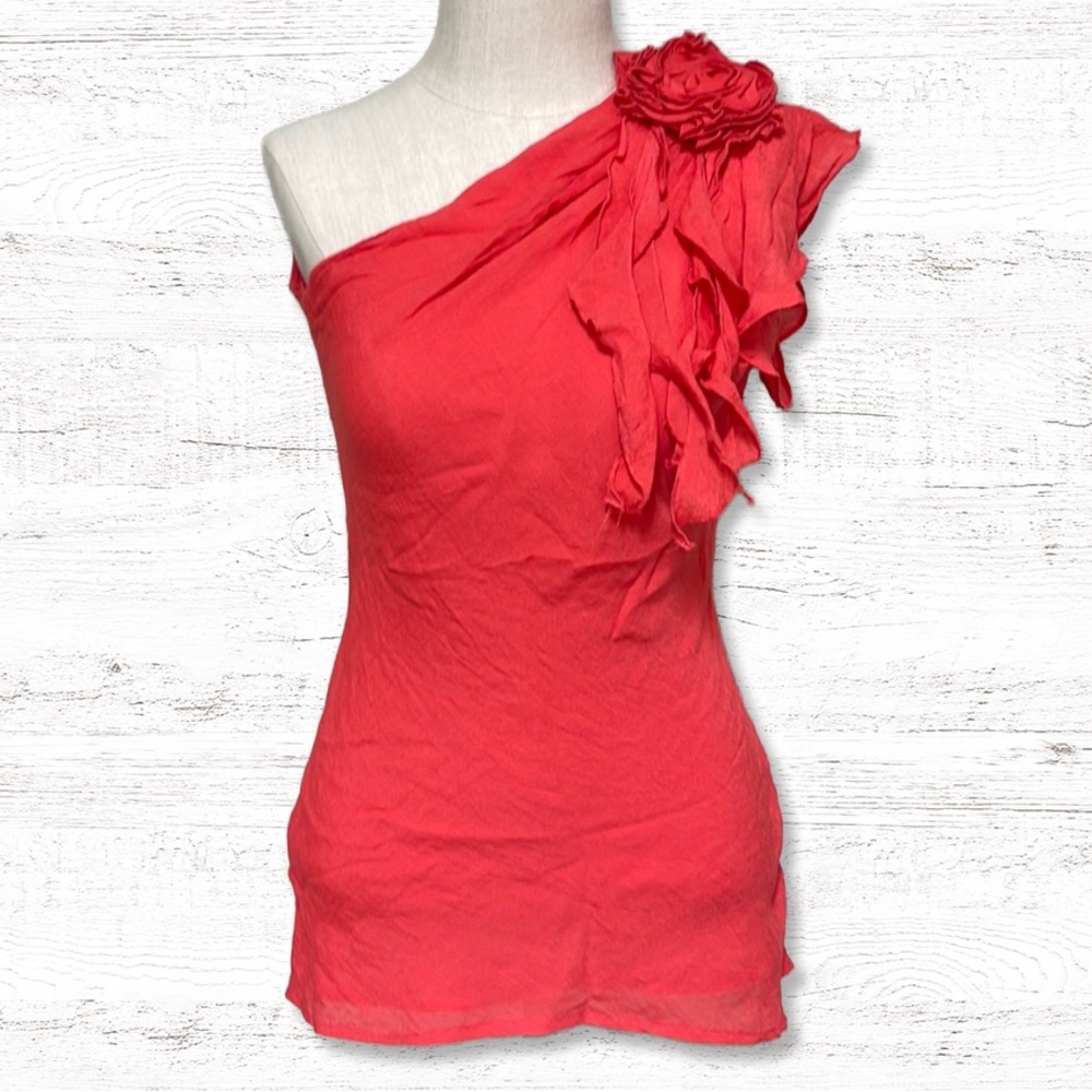 { Faisca }- 1-Shoulder Fitted Top